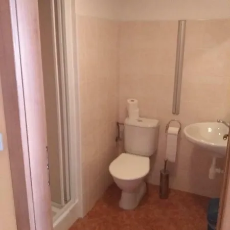 Crazy Guest house 3*